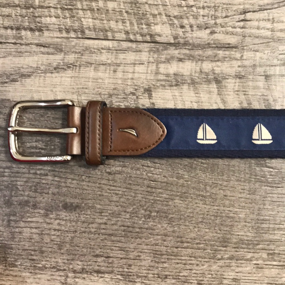 NWOT nautica Mens belt size 36